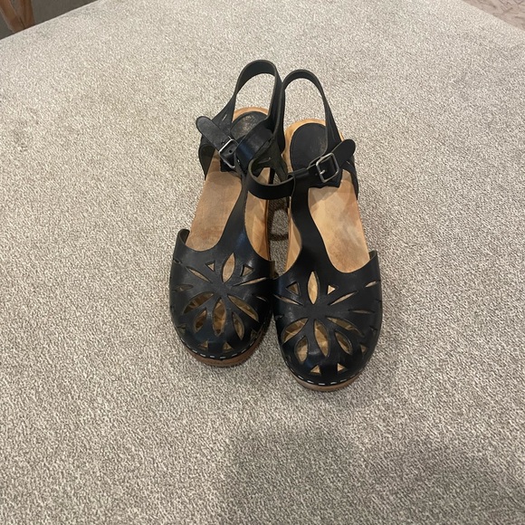 Swedish Hasbeens Black Cutout Sandals - Picture 1 of 5